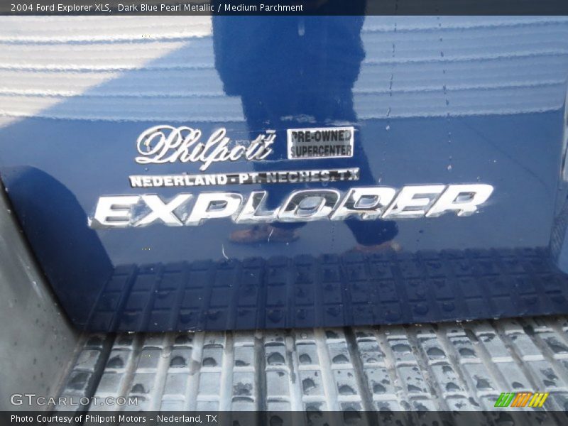 Dark Blue Pearl Metallic / Medium Parchment 2004 Ford Explorer XLS