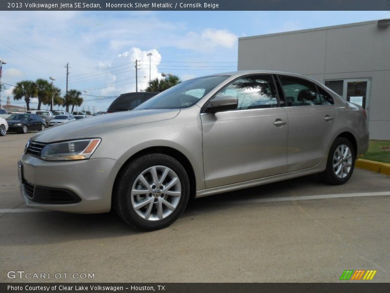 Moonrock Silver Metallic / Cornsilk Beige 2013 Volkswagen Jetta SE Sedan
