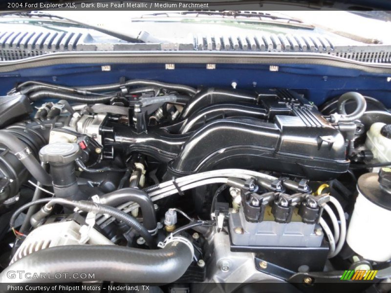 Dark Blue Pearl Metallic / Medium Parchment 2004 Ford Explorer XLS