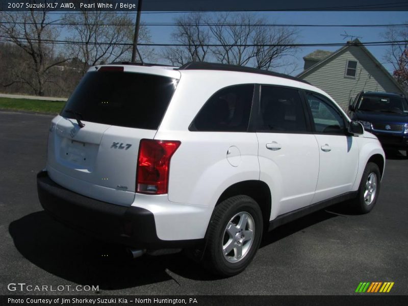 Pearl White / Beige 2007 Suzuki XL7 AWD
