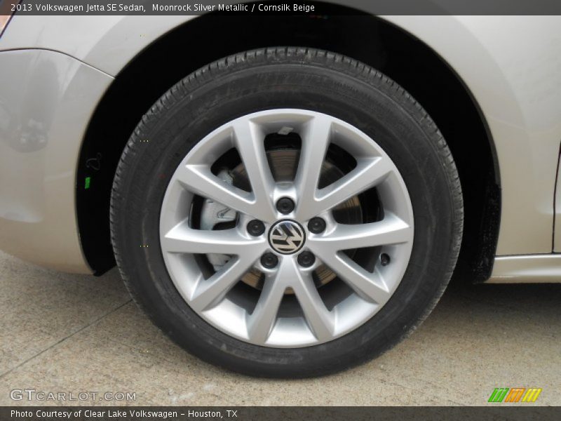 Moonrock Silver Metallic / Cornsilk Beige 2013 Volkswagen Jetta SE Sedan