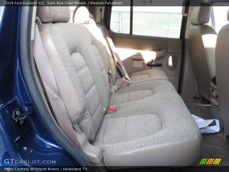Dark Blue Pearl Metallic / Medium Parchment 2004 Ford Explorer XLS