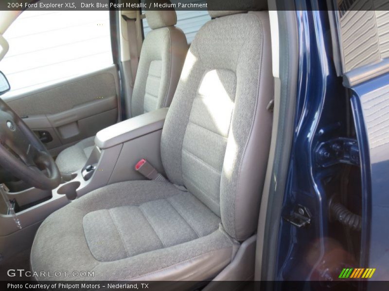 Dark Blue Pearl Metallic / Medium Parchment 2004 Ford Explorer XLS