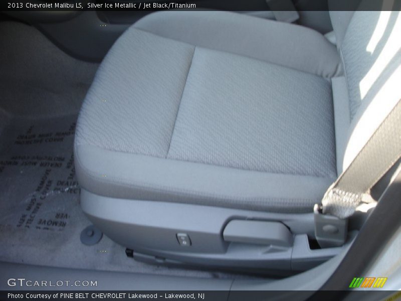 Silver Ice Metallic / Jet Black/Titanium 2013 Chevrolet Malibu LS