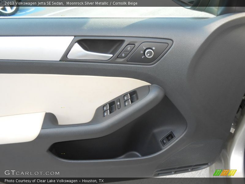 Moonrock Silver Metallic / Cornsilk Beige 2013 Volkswagen Jetta SE Sedan