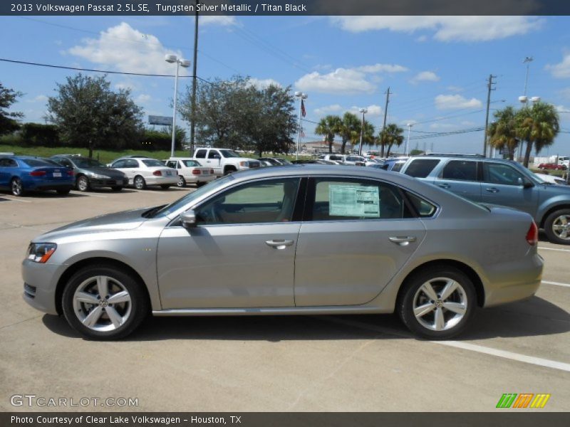 Tungsten Silver Metallic / Titan Black 2013 Volkswagen Passat 2.5L SE