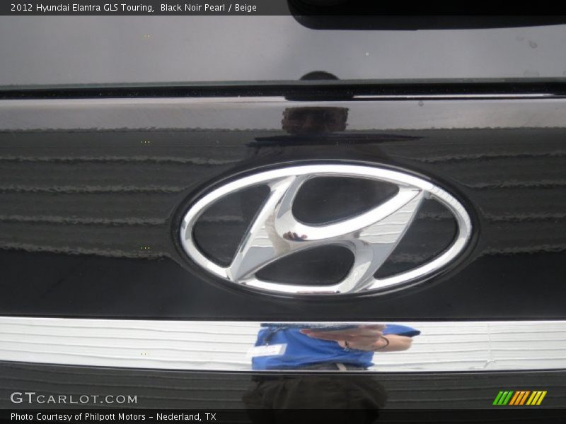 Black Noir Pearl / Beige 2012 Hyundai Elantra GLS Touring