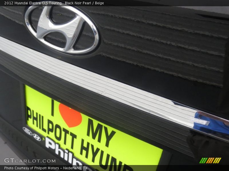 Black Noir Pearl / Beige 2012 Hyundai Elantra GLS Touring