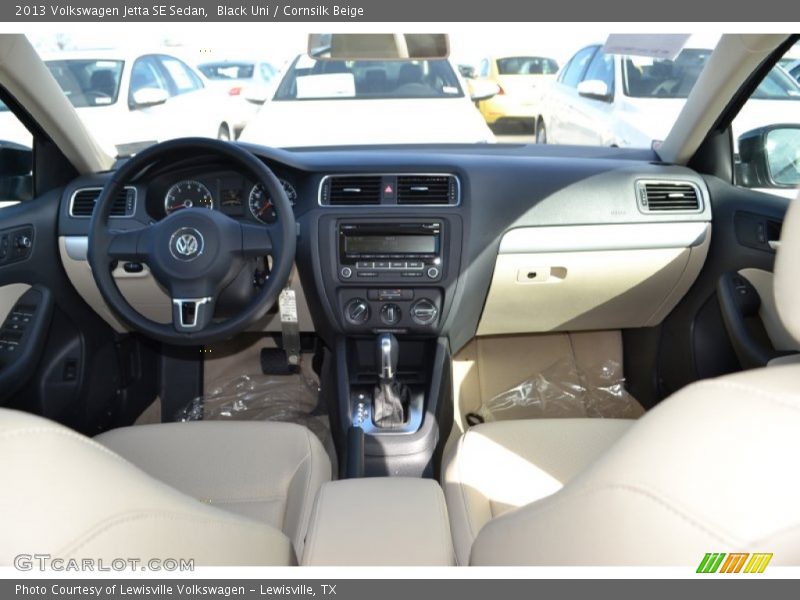 Black Uni / Cornsilk Beige 2013 Volkswagen Jetta SE Sedan