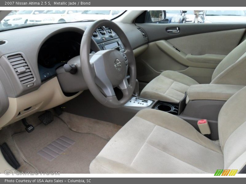 Blond Interior - 2007 Altima 2.5 S 