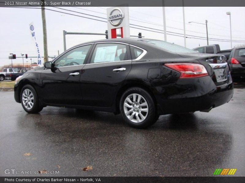 Super Black / Charcoal 2013 Nissan Altima 2.5