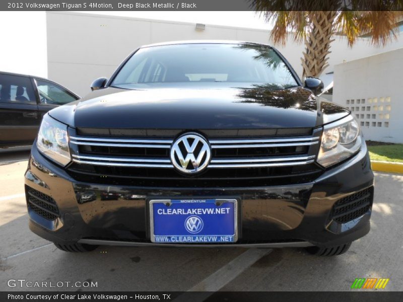 Deep Black Metallic / Black 2012 Volkswagen Tiguan S 4Motion