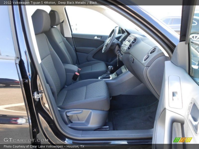 Deep Black Metallic / Black 2012 Volkswagen Tiguan S 4Motion