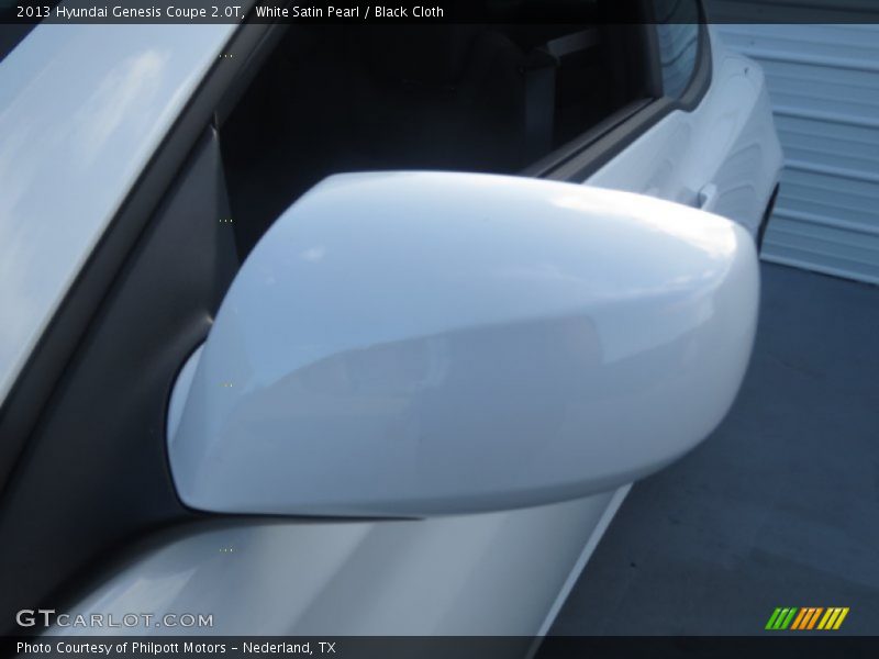 White Satin Pearl / Black Cloth 2013 Hyundai Genesis Coupe 2.0T
