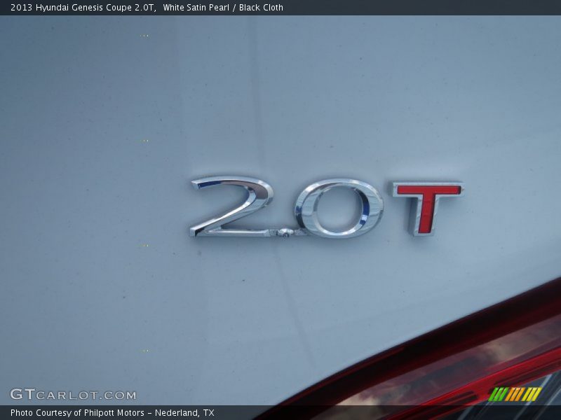 White Satin Pearl / Black Cloth 2013 Hyundai Genesis Coupe 2.0T