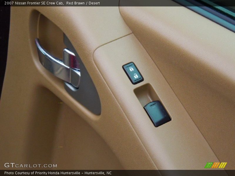 Red Brawn / Desert 2007 Nissan Frontier SE Crew Cab