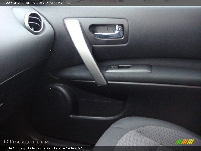 Silver Ice / Gray 2009 Nissan Rogue SL AWD