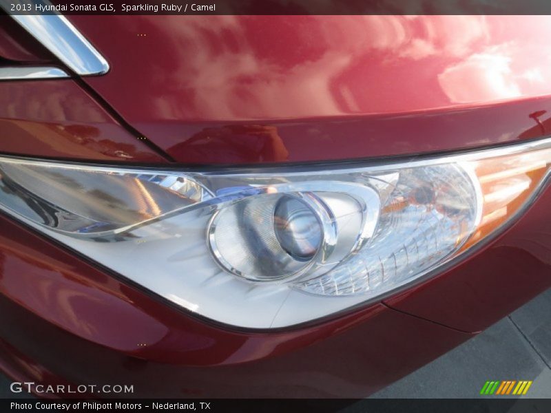 Sparkling Ruby / Camel 2013 Hyundai Sonata GLS
