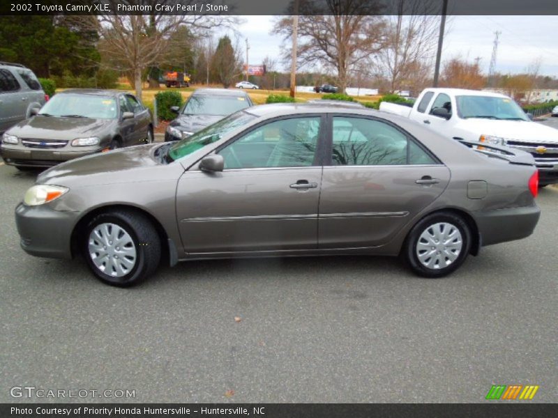 Phantom Gray Pearl / Stone 2002 Toyota Camry XLE