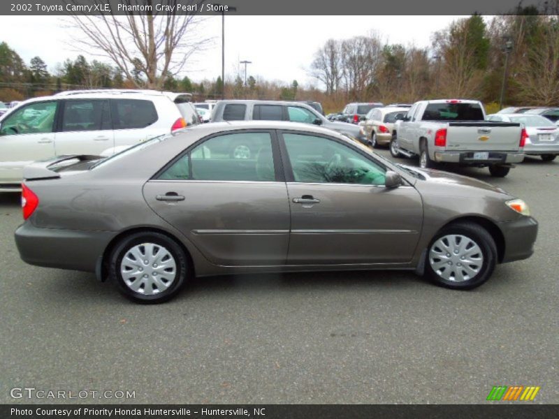 Phantom Gray Pearl / Stone 2002 Toyota Camry XLE