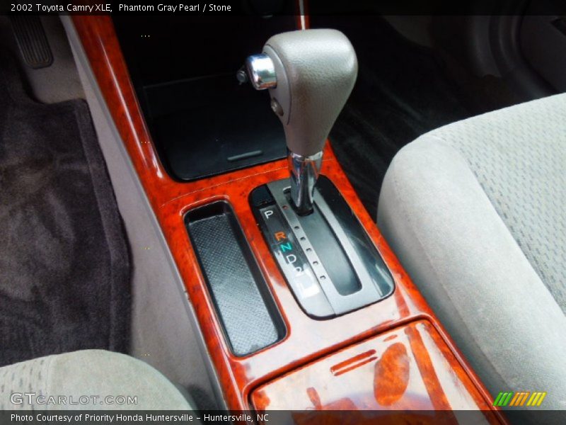 Phantom Gray Pearl / Stone 2002 Toyota Camry XLE