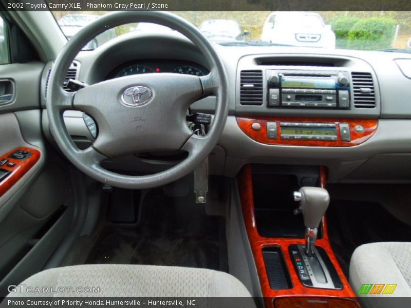 Phantom Gray Pearl / Stone 2002 Toyota Camry XLE