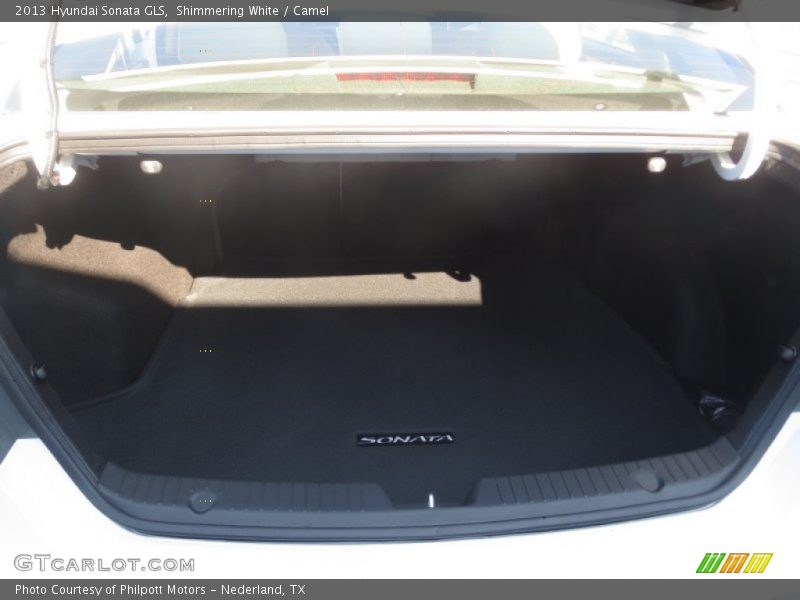 Shimmering White / Camel 2013 Hyundai Sonata GLS