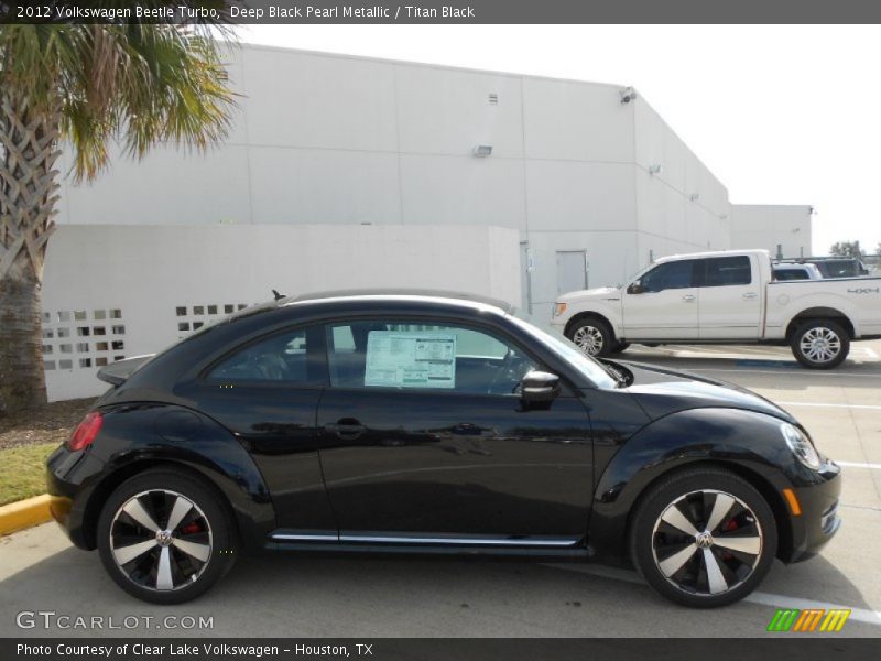 Deep Black Pearl Metallic / Titan Black 2012 Volkswagen Beetle Turbo