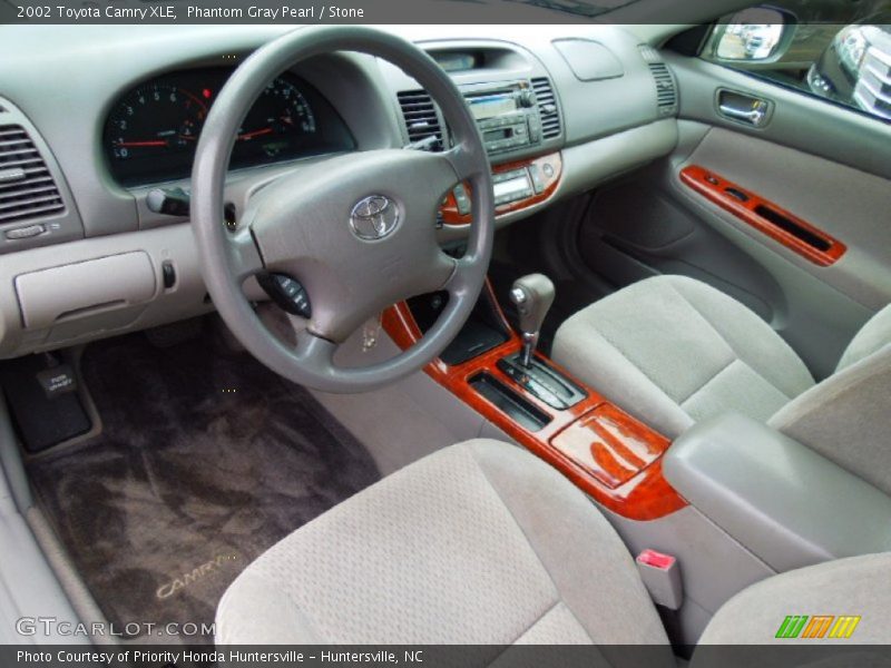 Phantom Gray Pearl / Stone 2002 Toyota Camry XLE