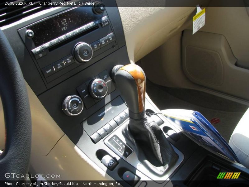 Cranberry Red Metallic / Beige 2008 Suzuki XL7