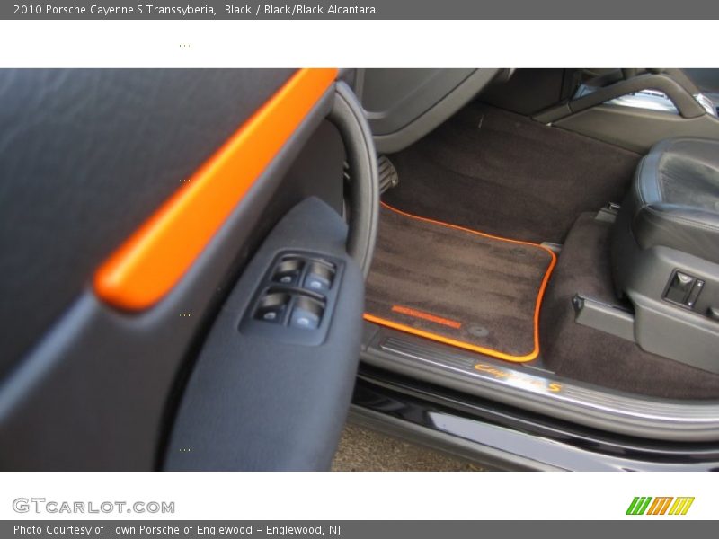 Black / Black/Black Alcantara 2010 Porsche Cayenne S Transsyberia