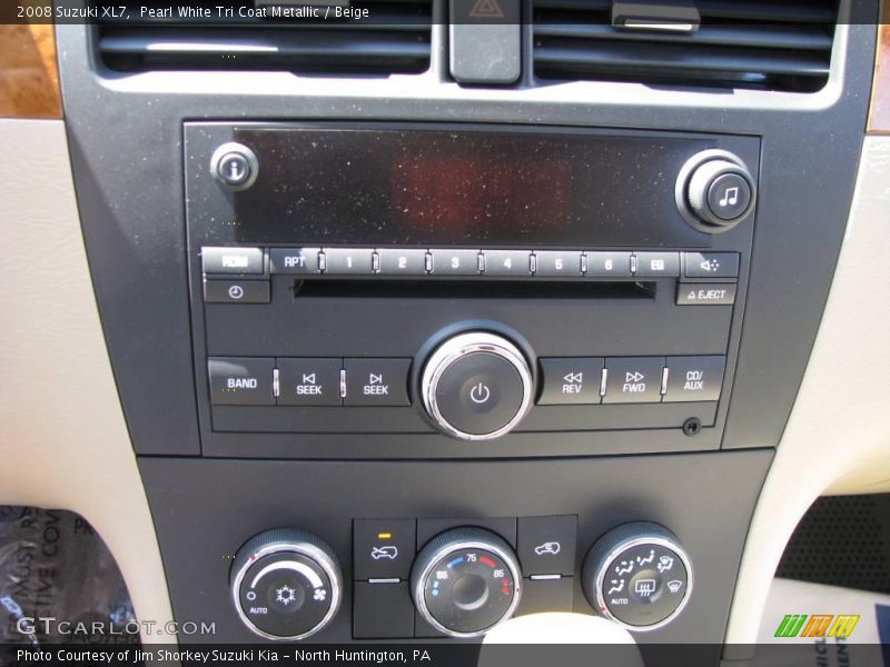 Pearl White Tri Coat Metallic / Beige 2008 Suzuki XL7