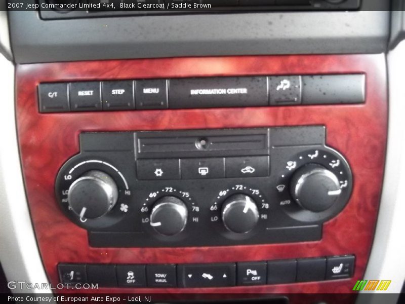 Black Clearcoat / Saddle Brown 2007 Jeep Commander Limited 4x4