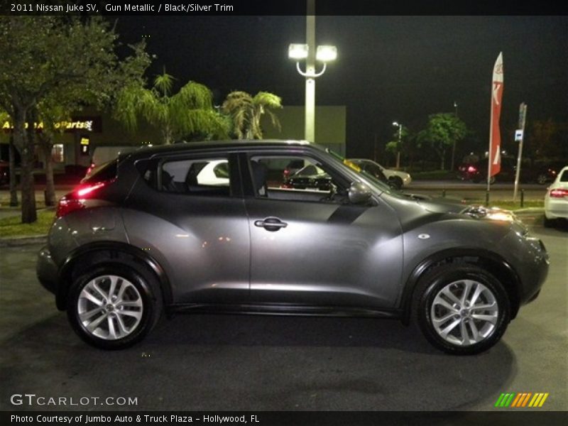 Gun Metallic / Black/Silver Trim 2011 Nissan Juke SV