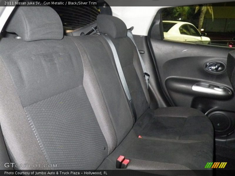 Gun Metallic / Black/Silver Trim 2011 Nissan Juke SV