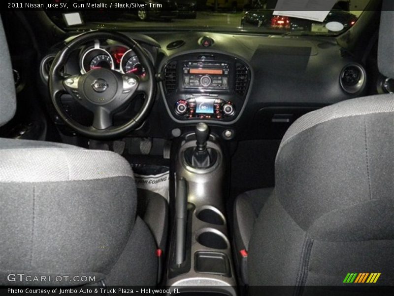 Gun Metallic / Black/Silver Trim 2011 Nissan Juke SV