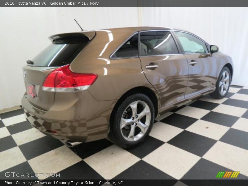 Golden Umber Mica / Ivory 2010 Toyota Venza V6