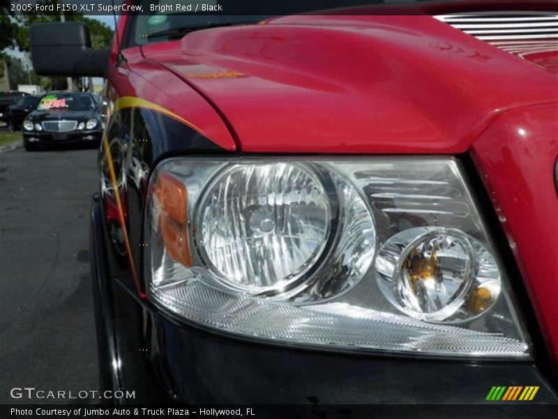 Bright Red / Black 2005 Ford F150 XLT SuperCrew