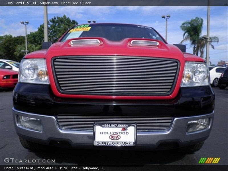 Bright Red / Black 2005 Ford F150 XLT SuperCrew