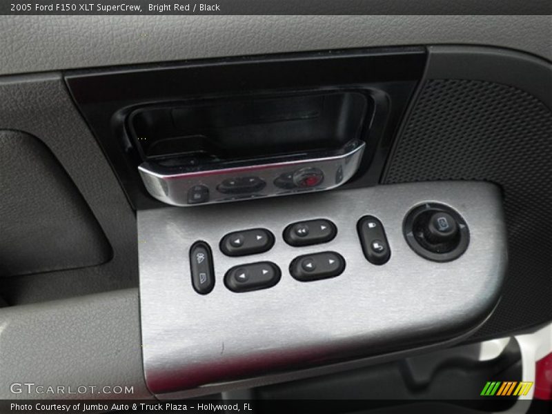 Bright Red / Black 2005 Ford F150 XLT SuperCrew