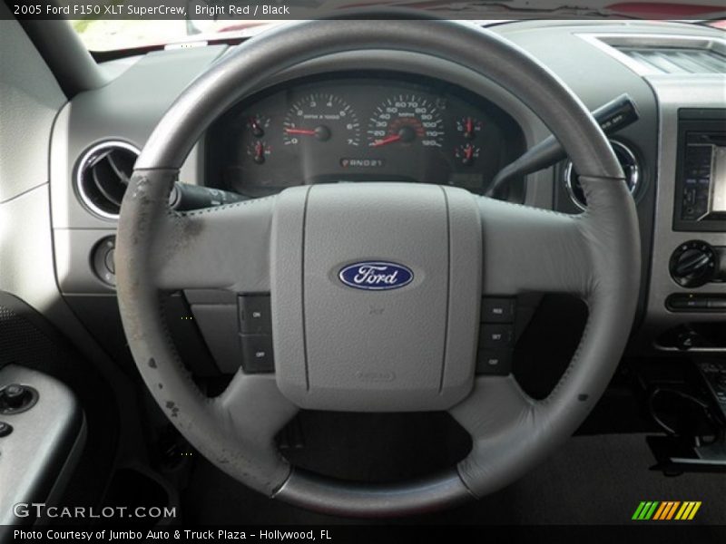 Bright Red / Black 2005 Ford F150 XLT SuperCrew