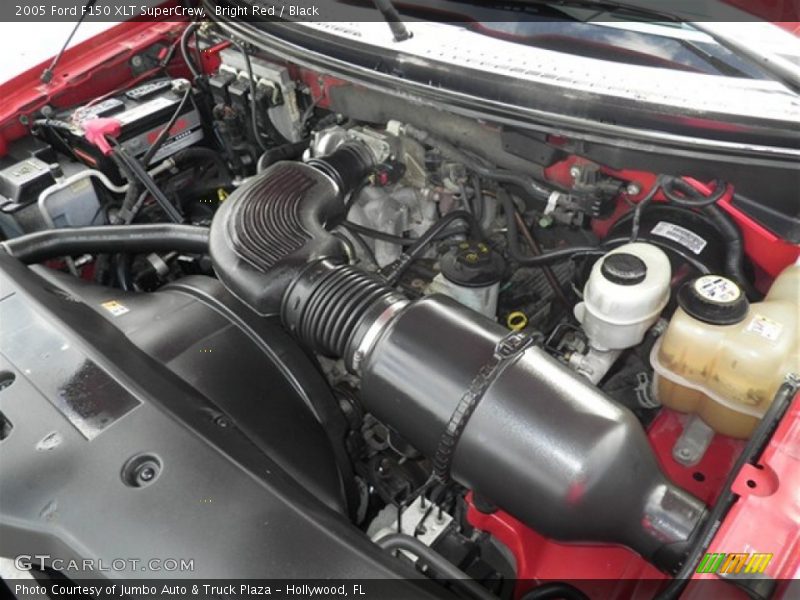 Bright Red / Black 2005 Ford F150 XLT SuperCrew