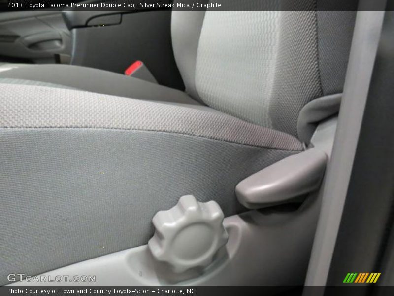 Silver Streak Mica / Graphite 2013 Toyota Tacoma Prerunner Double Cab