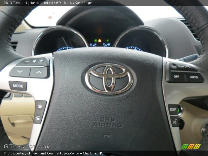 Black / Sand Beige 2013 Toyota Highlander Limited 4WD