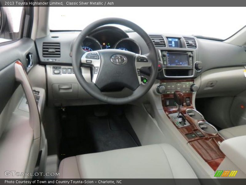 Classic Silver Metallic / Ash 2013 Toyota Highlander Limited