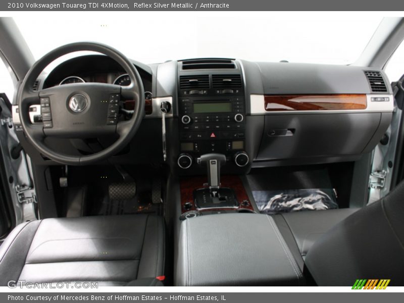 Reflex Silver Metallic / Anthracite 2010 Volkswagen Touareg TDI 4XMotion