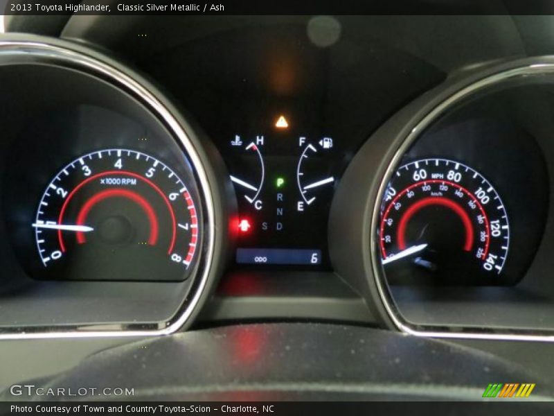 Classic Silver Metallic / Ash 2013 Toyota Highlander