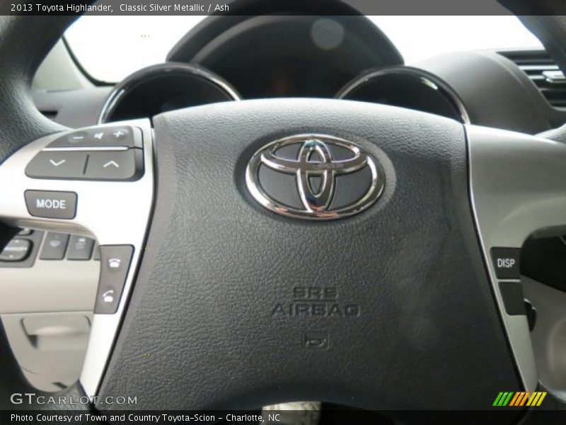 Classic Silver Metallic / Ash 2013 Toyota Highlander