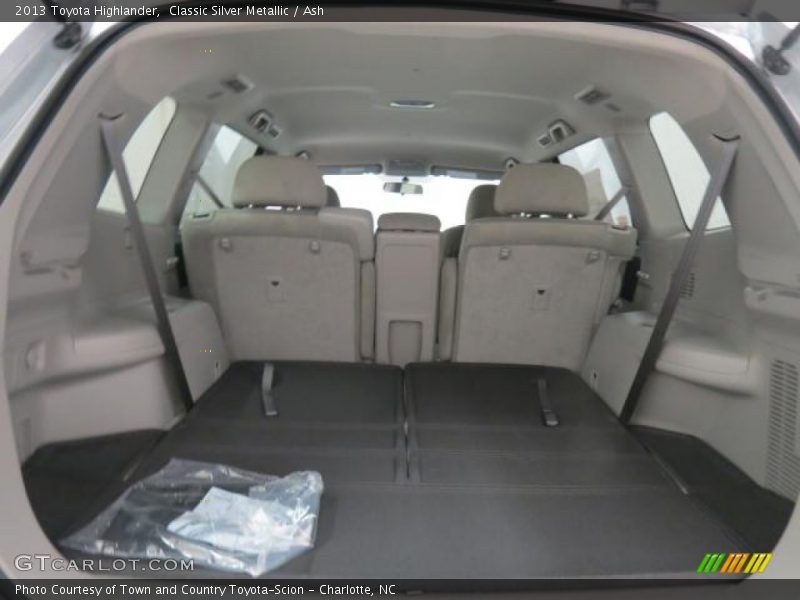 Classic Silver Metallic / Ash 2013 Toyota Highlander