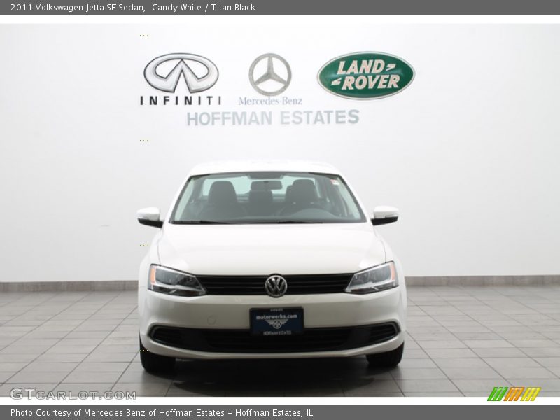 Candy White / Titan Black 2011 Volkswagen Jetta SE Sedan